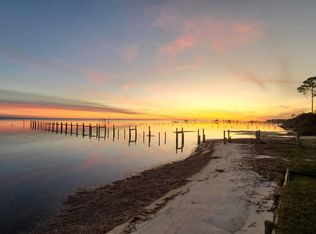 6817 Tidewater Dr, Navarre, FL 32566