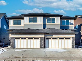 122 E Sandpiper Bnd, Chestermere, AB T1X2S8