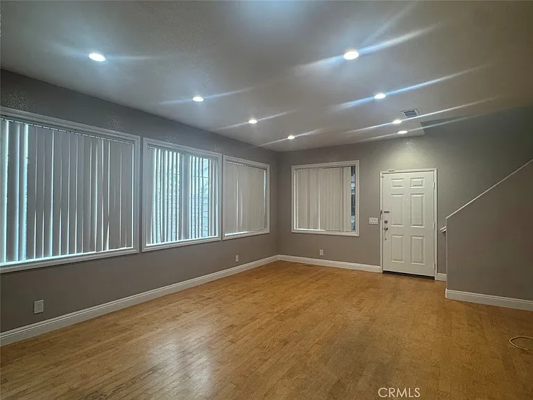 16305 E Cherry Blossom Ln — Photo 4