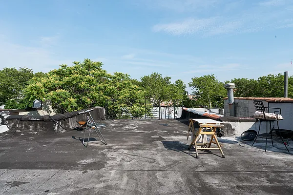 Rented by SCOUTBK.COM | media 58