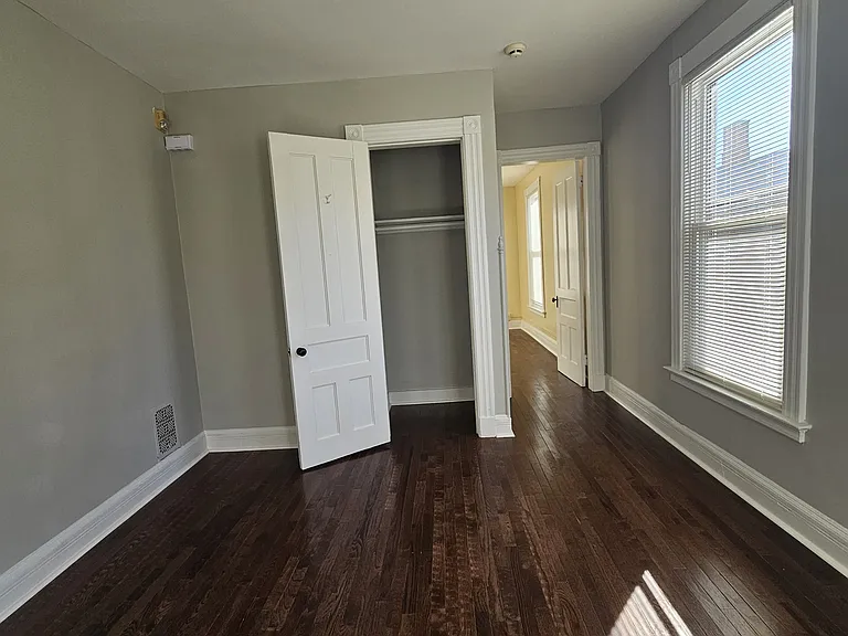 83 Sachem St #O2R — Photo 2