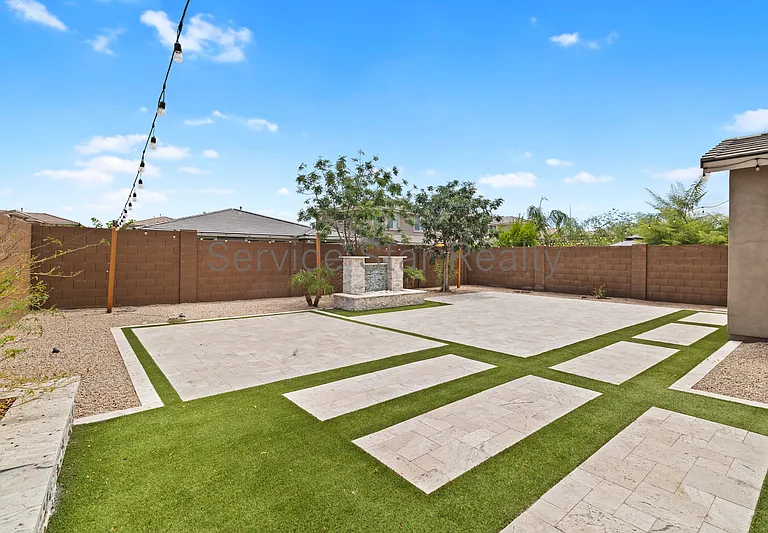 3407 E Louise Dr — Photo 33