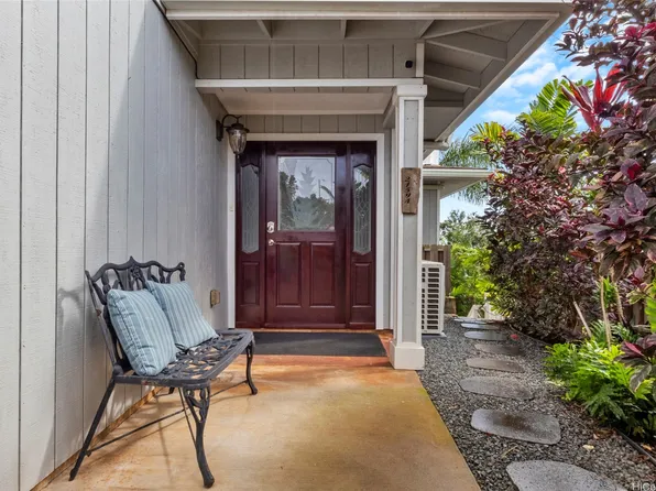 2159A Awikiwiki Pl, Pearl City, HI 96782