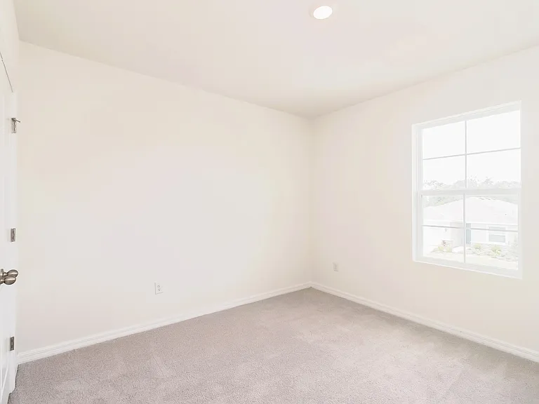 10832 Charlotte Dr — Photo 9
