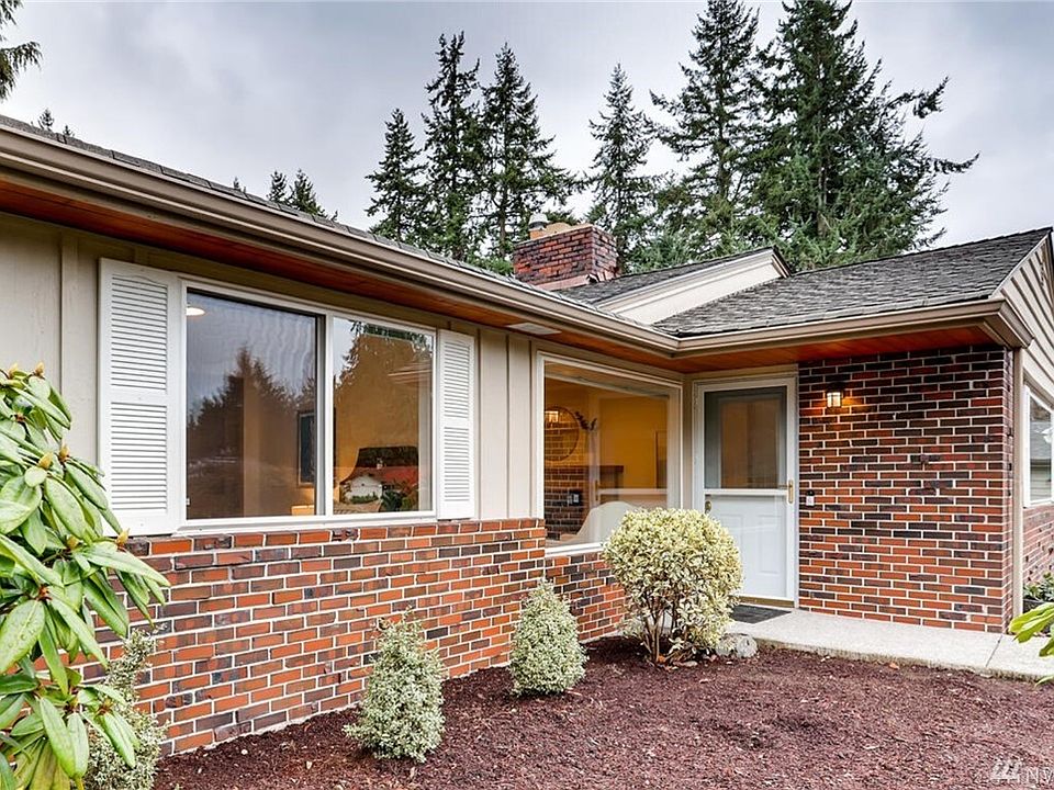 1st image of 19832 5th Ave NW