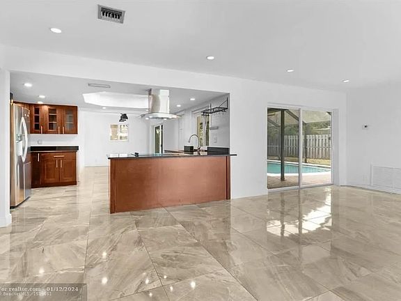 2nd image of 1100 SW 13th Pl