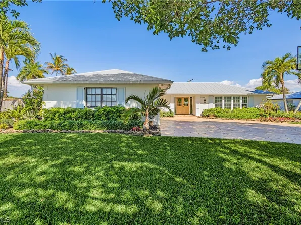 1323 Tanglewood Pkwy, Fort Myers, FL 33919