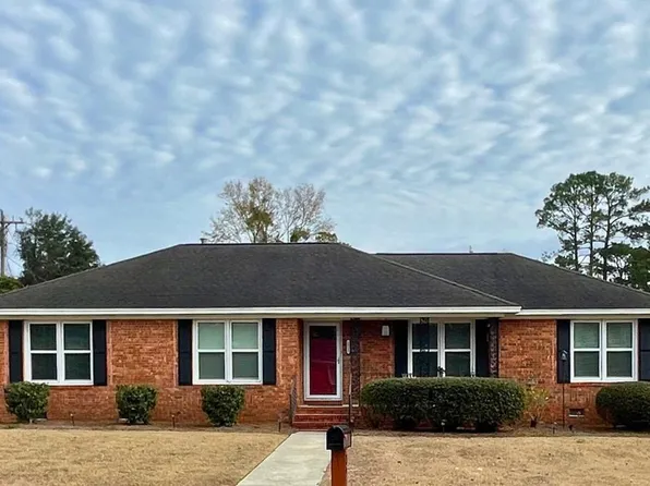 3911 Mulberry Pl, Valdosta, GA 31605