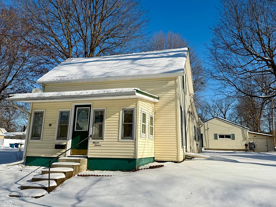 1st image of 1116 3rd St