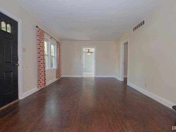 2nd image of 1508 Henning Ave