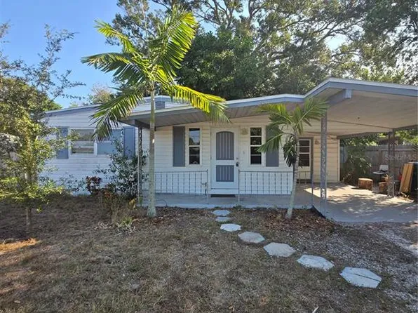 133 Melody Ln, Largo, FL 33771