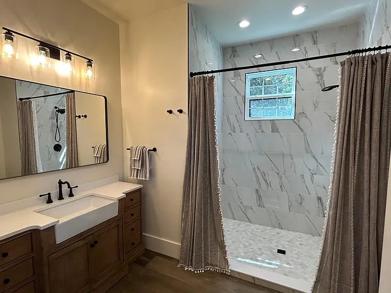 588B Oak Grove Rd — Photo 25