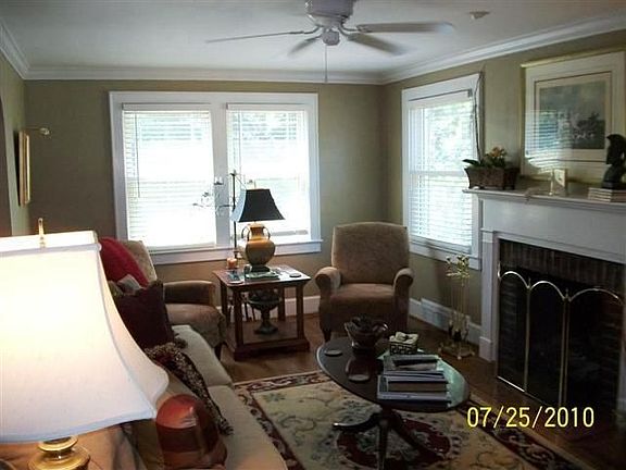 5th image of 22 E Mountainview Ave