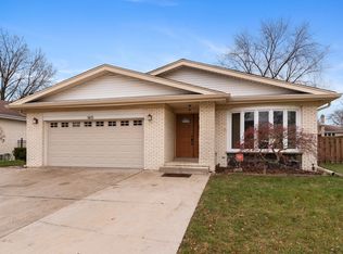 1411 Carol St, Park Ridge, IL 60068