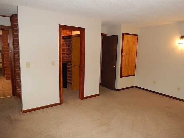 114 Houston St — Photo 14