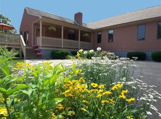 8 Jessie Ln, Berkley, MA 02779