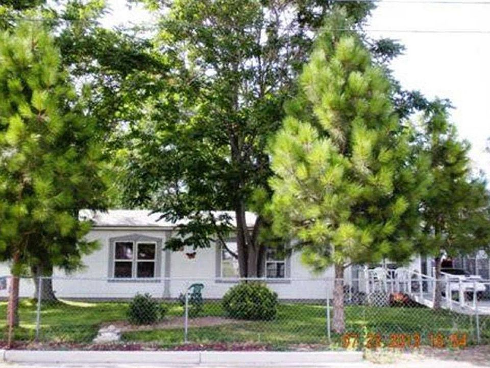 1st image of 122 S 43rd Ave