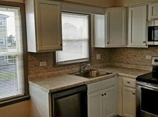 5801 Rose Ave APT 4, Countryside, IL 60525