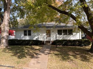 604 Washington Ave, Corning, IA 50841