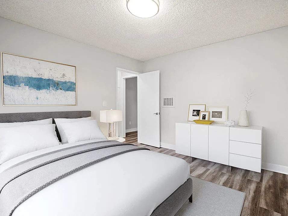 10620 NoHo — Photo 3