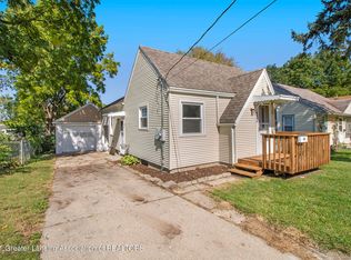 521 Emily Ave, Lansing, MI 48910