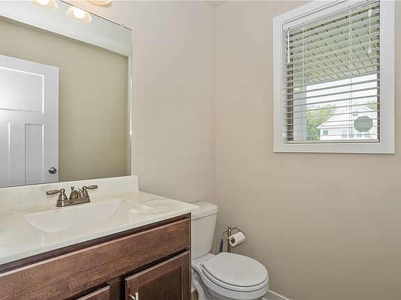 4th image of 9044 Primo Ln