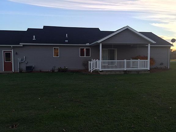 4th image of 19 Kennedy Dr