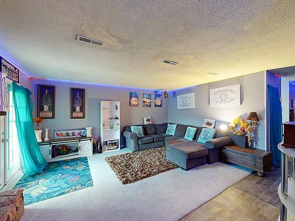 5th image of 592 Willow Oaks Dr APT D