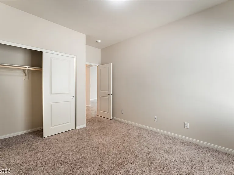 3811 Andorian Ave — Photo 17