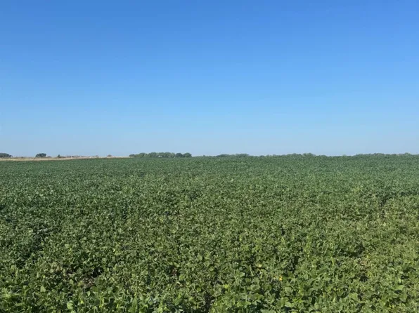 On North Rd #210, Bennington, KS 67422