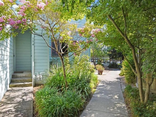 154 Courtyards E #E