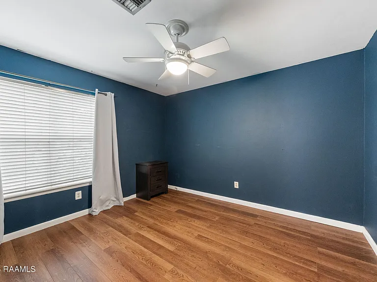 140 Orangewood Dr — Photo 18