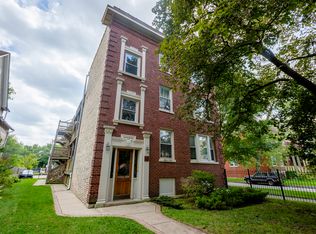 1945 W Greenleaf Ave #3, Chicago, IL 60626