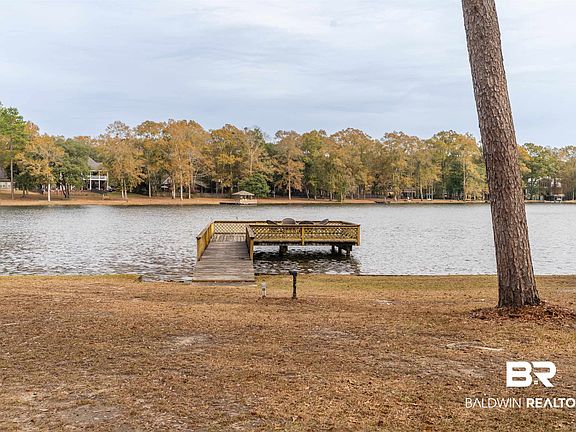 3rd image of 12240 Dogwood Cir