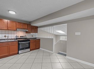 10518 Gretna Cir, Saint Louis, MO 63137