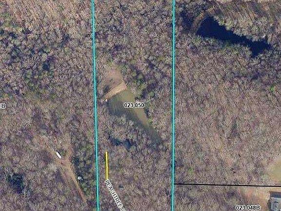 4th image of 901 Peachtree Cv