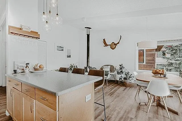 1018 W 16th Ave — Photo 3