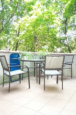 Rented by Tower Brokerage | media 18