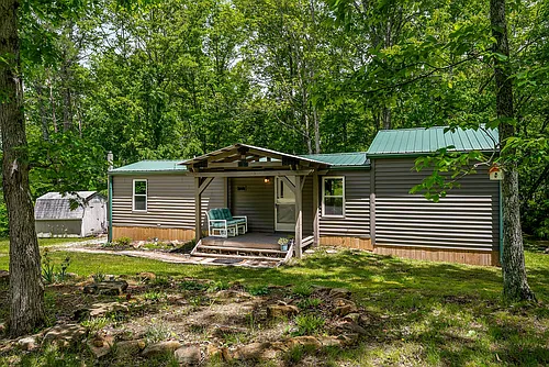 1048 Sitting Bull Point Photo 1