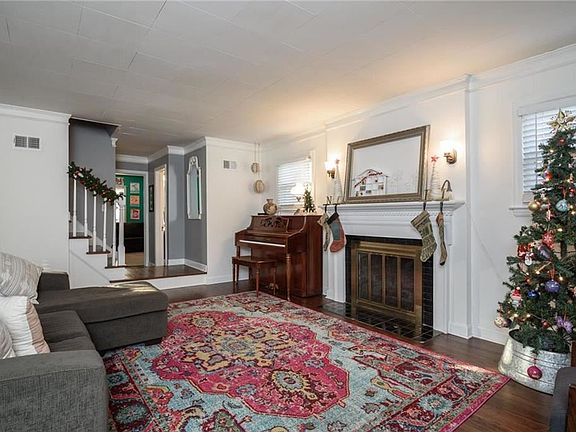 5th image of 8036 Jefferson St