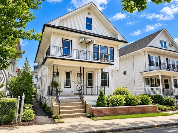 9 Bradford Ave, Medford, MA