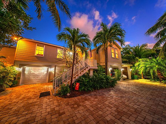 3rd image of 17054 Coral Dr