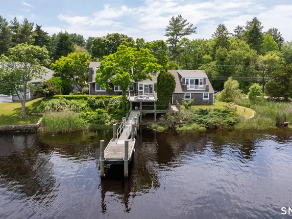 97 River Road, Stonington, CT 06379
