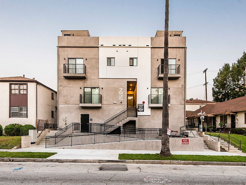 1st image of 7036 La Tijera Blvd #1B-1Ba-800Sqft