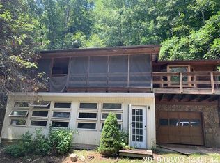 892 Melton Branch Rd, Bakersville, NC 28705