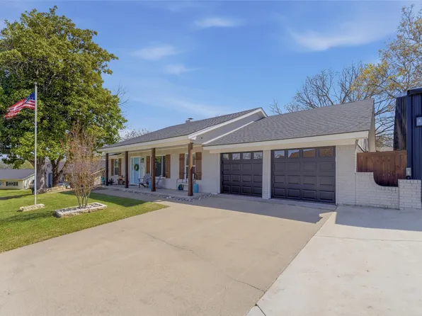 706 Hilltop Dr, Weatherford, TX 76086