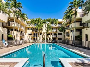 995 SW 84th Ave APT 408, Miami, FL 33144