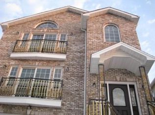 596 Liberty Ave, Jersey City, NJ 07307
