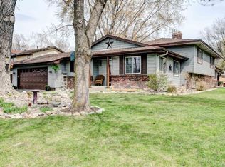 3568 Hillsboro Ave N, New Hope, MN 55427