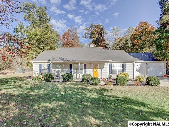 2nd image of 228 Old Country Ct